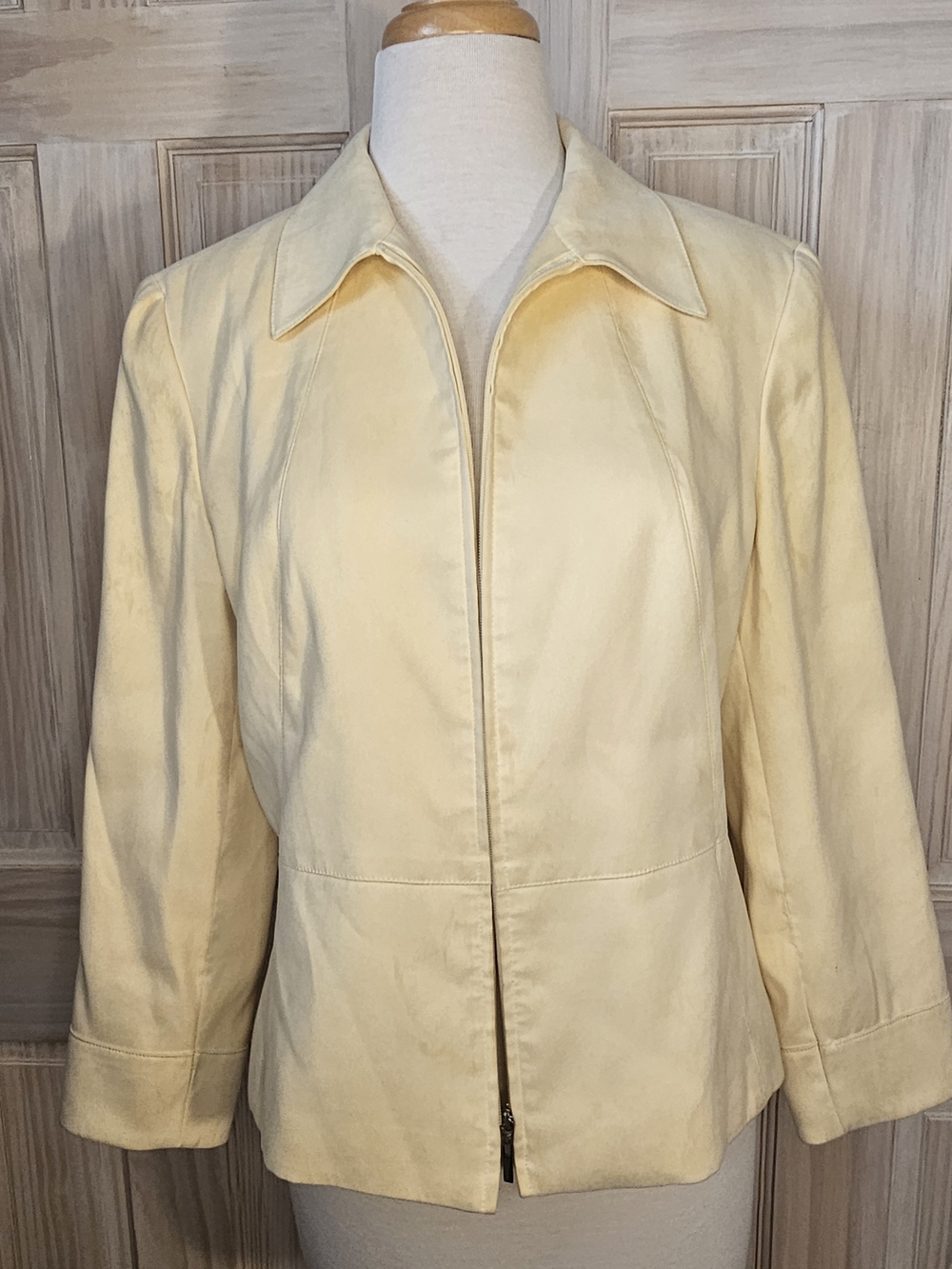 Talbots Pale Yellow Zip-Front Blazer Size 10P